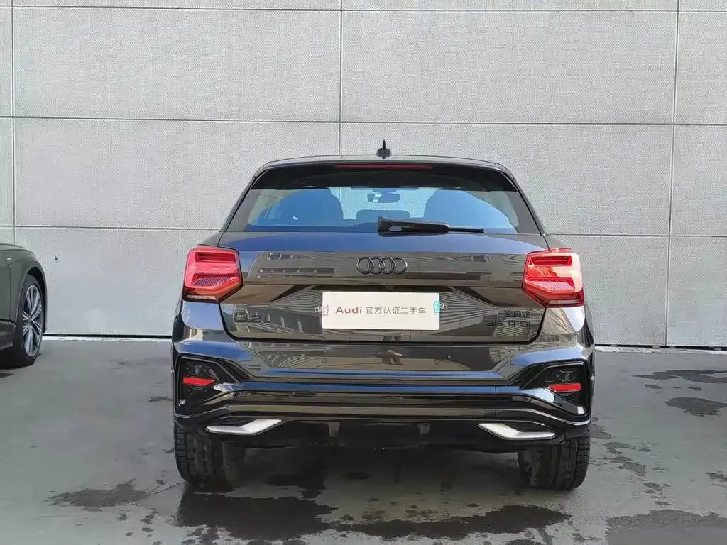Audi Q2L Q2L 2024 35TFSI Luxury Dynamic Edition — Voir la photo 4