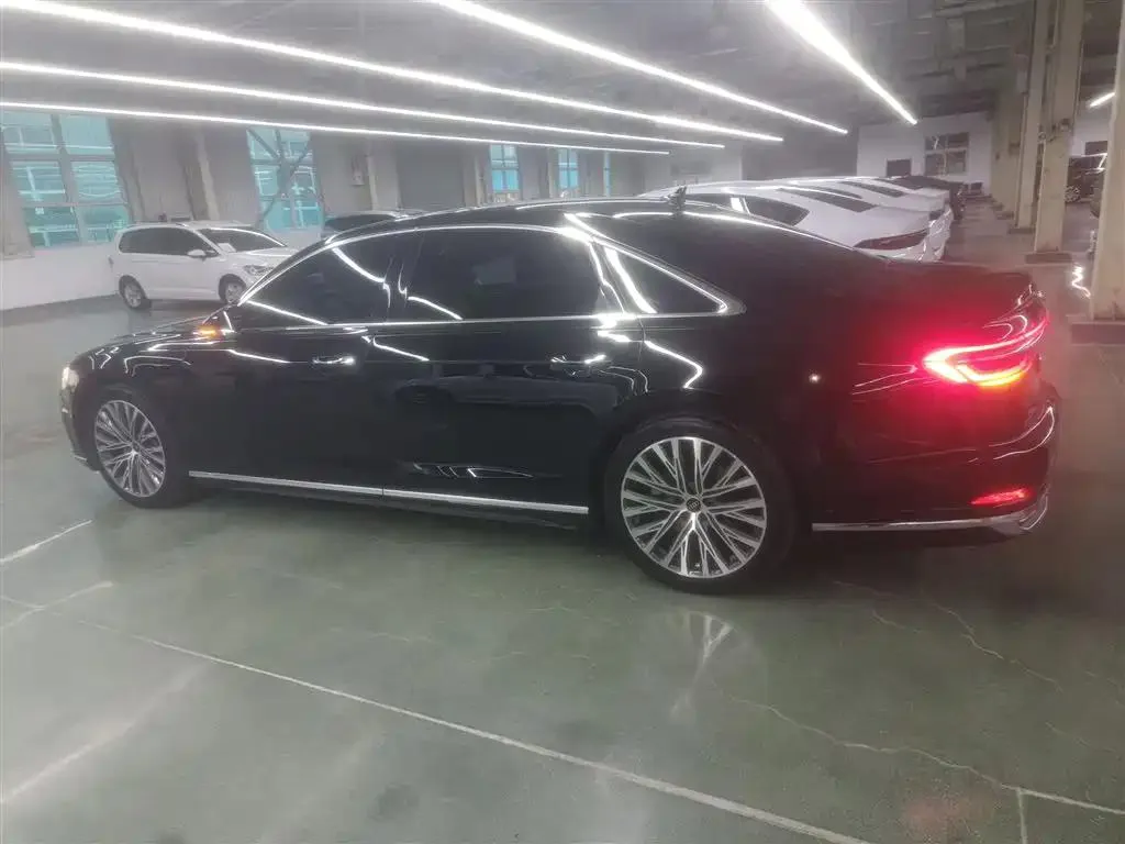 Audi A8 A8 2021 A8L 50 TFSI quattro Luxury Edition — عرض الصورة 5