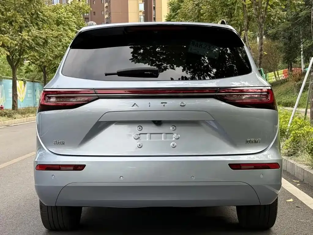 AITO M7 Wenjie M7 2024 1.5T Intelligent Driving Rear-wheel Drive Max Edition 6 Seaters — View photo 5