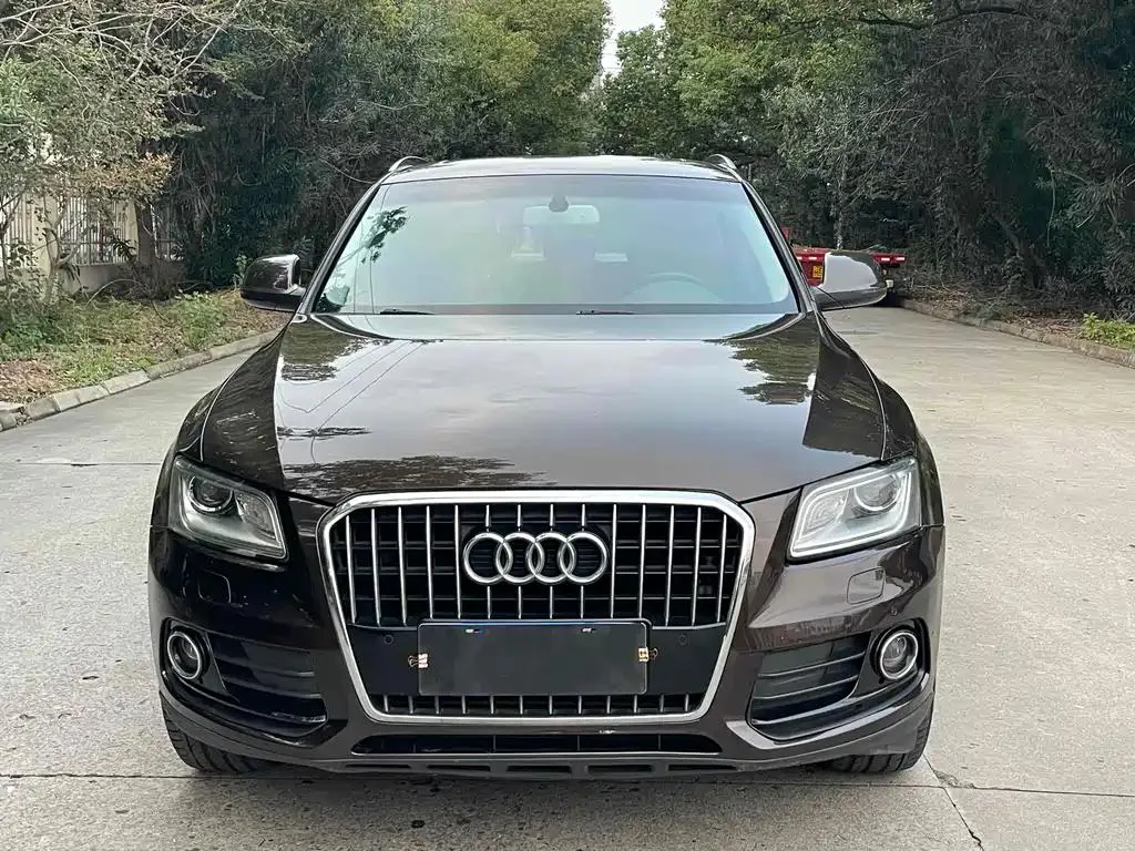 Audi Q5 Q5 2013 40 TFSI Comfort Edition — photo 1