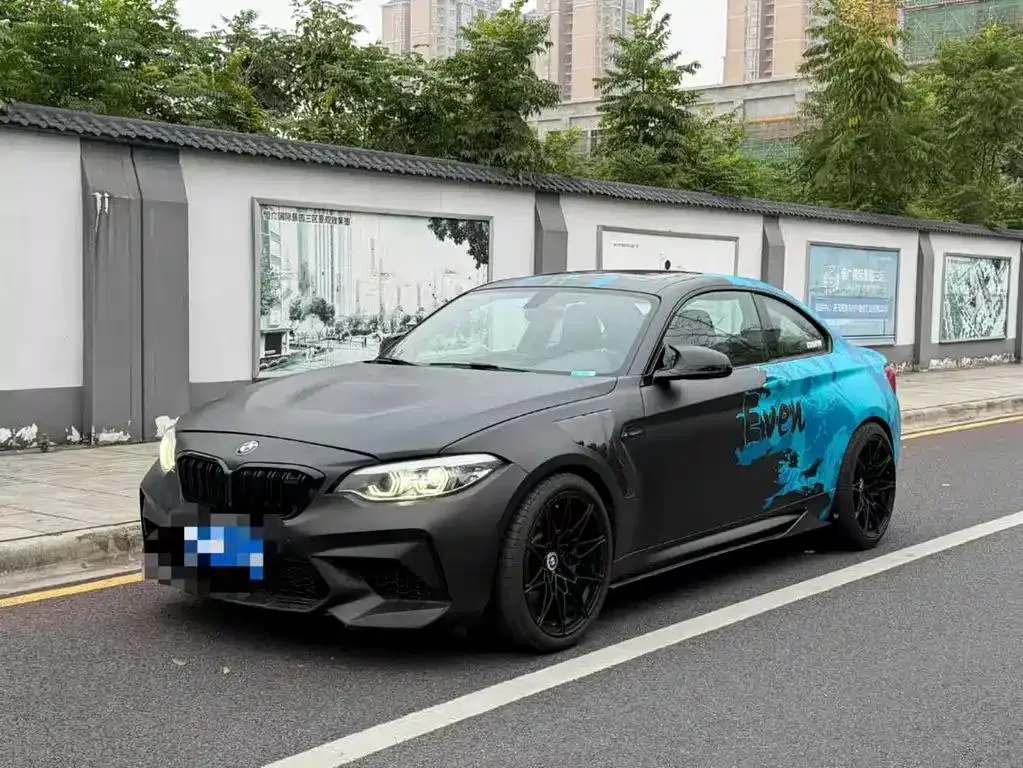 BMW BMW M2 — أسود