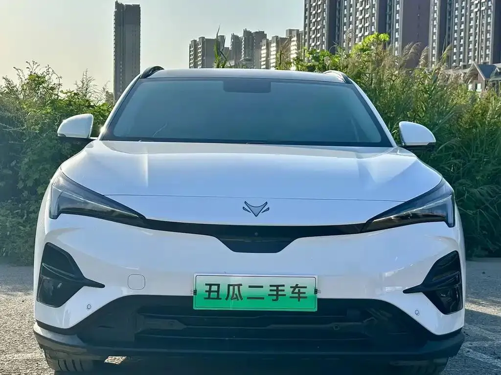 Arcfox ARCFOX αT5 Jihu Alphard T5 2024 520 PRO — Ver foto 2
