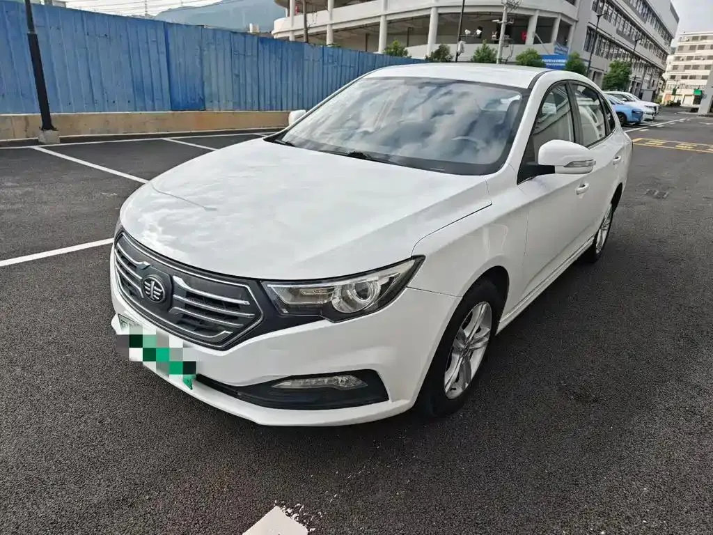 Bestune B30EV B30EV 2019 EV400 — photo 1