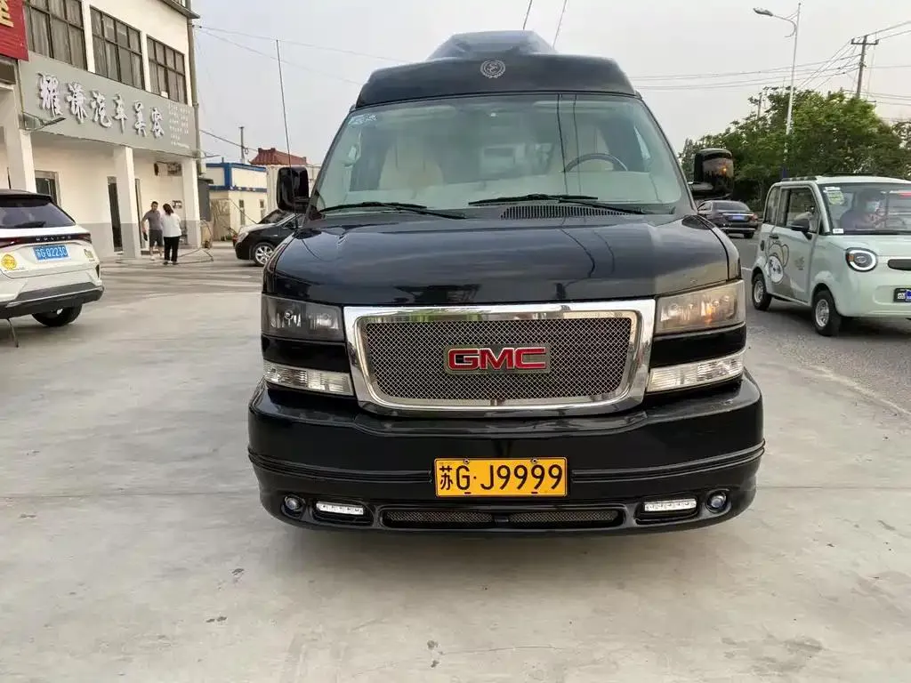 GMC SAVANA SAVANA 2013 6.0L 3500 Comfort Edition — photo 1