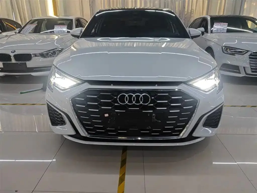 Audi A3 A3 2023 facelift A3L Limousine 35 TFSI stylish sports model — View photo 3