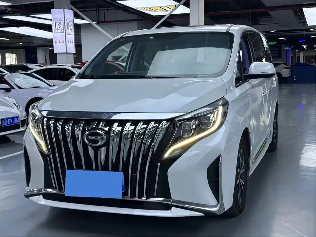 GAC Trumpchi Trumpchi Trumpchi M8 2021 Lingxiu Series 390T Flagship Edition — photo 1
