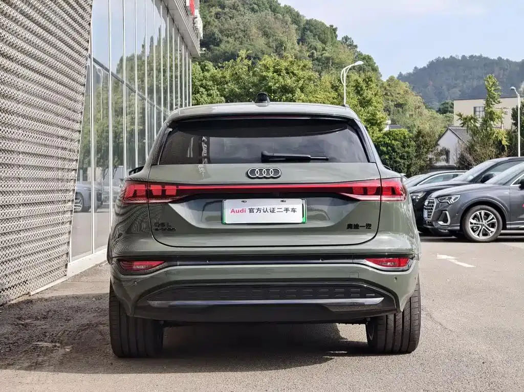 Audi Q6L e-tron Q6L e-tron 2025 First Edition — Смотреть фото 4