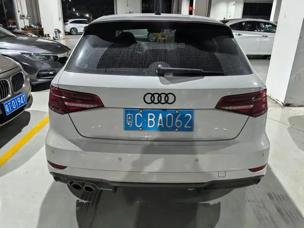 Audi A3 A3 2019 Sportback 35 TFSI Sports National V — عرض الصورة 4