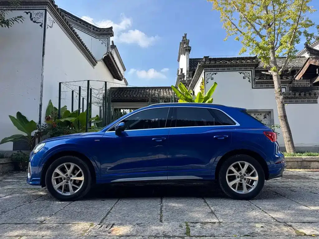Audi Q3 Q3 2020 35 TFSI Progressive Dynamic Edition — View photo 2