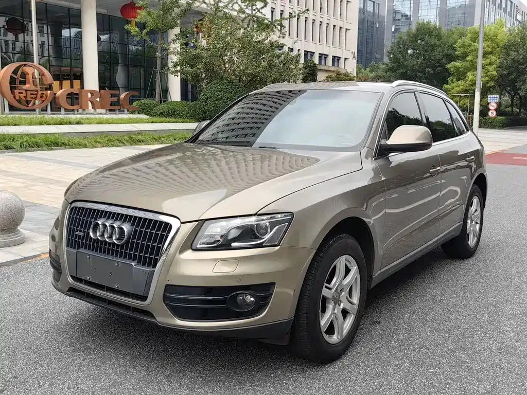 Audi Q5 Q5 2010 2.0TFSI Technology Edition — photo 1