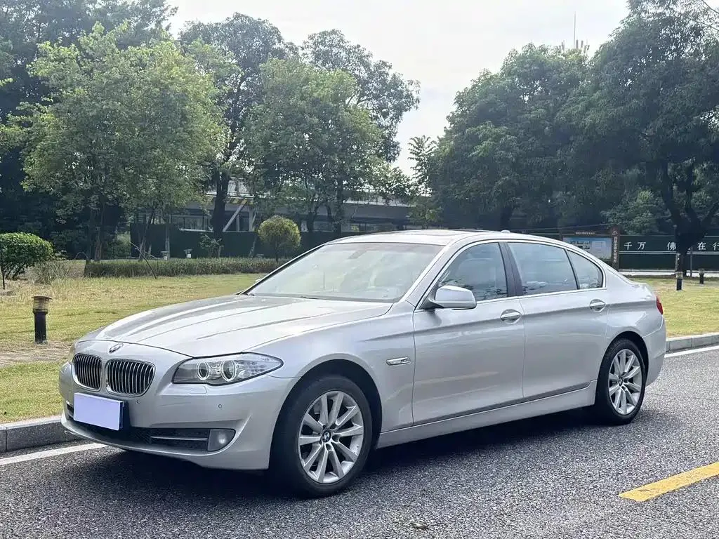 BMW 5 Series 5 Series 2011 535Li Leading Edition — photo 1