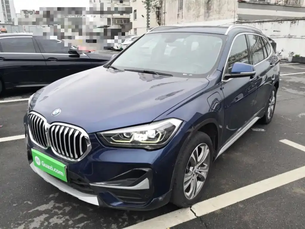 BMW X1 X1 New Energy 2020 xDrive30Le Premium Edition — photo 1