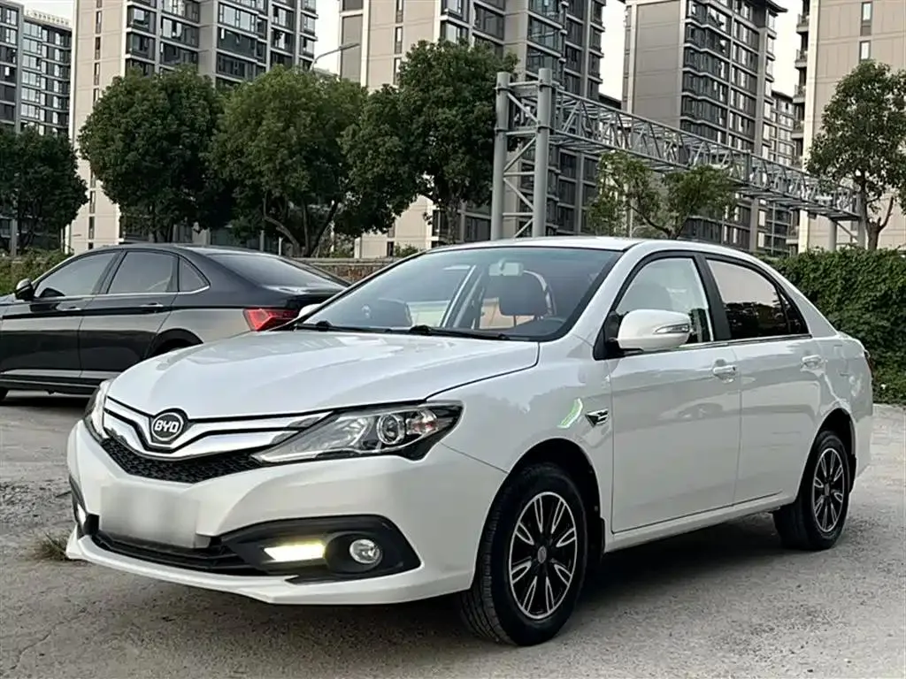BYD F3 F3 2016 1.5L Manual Luxury Edition — photo 1