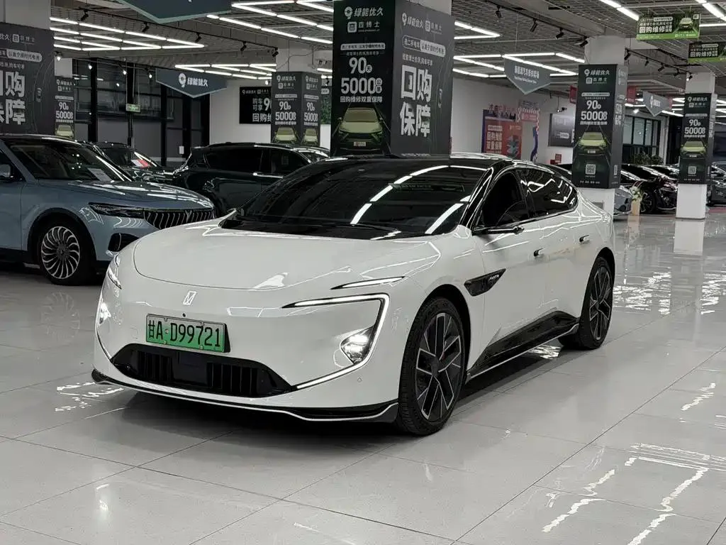 Avatr 12 Avita 12 2024 650 Triple Laser 4WD GT Edition — photo 1