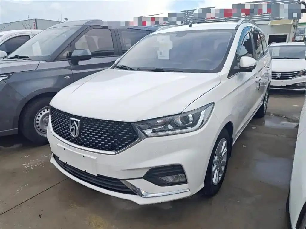 Baojun 360 360 2019 1.5L CVT Elite National VI — photo 1