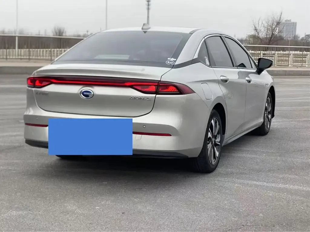 Aion AION S S 2019 Mei 530 — Voir la photo 3