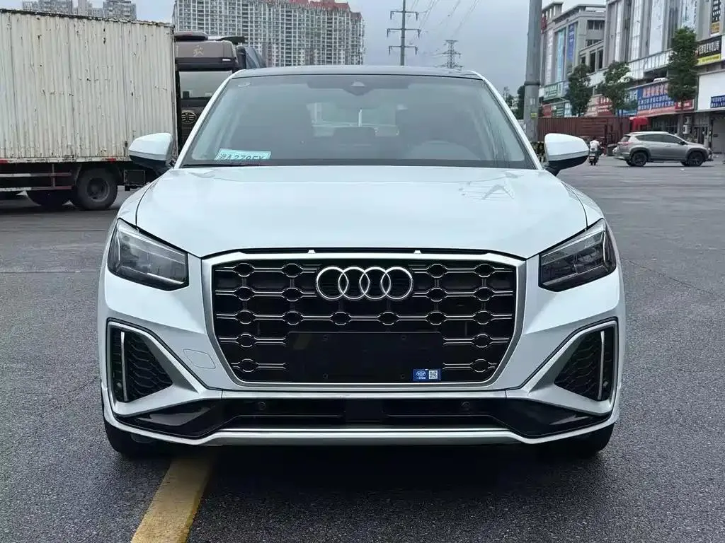Audi Q2L Q2L 2024 35TFSI Progressive Elegant Edition — عرض الصورة 2