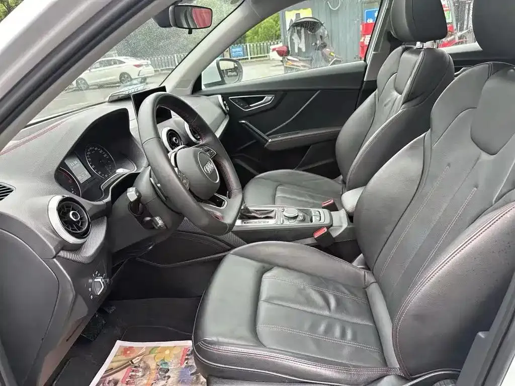 Audi Q2L Q2L 2024 35TFSI Progressive Elegant Edition — عرض الصورة 4