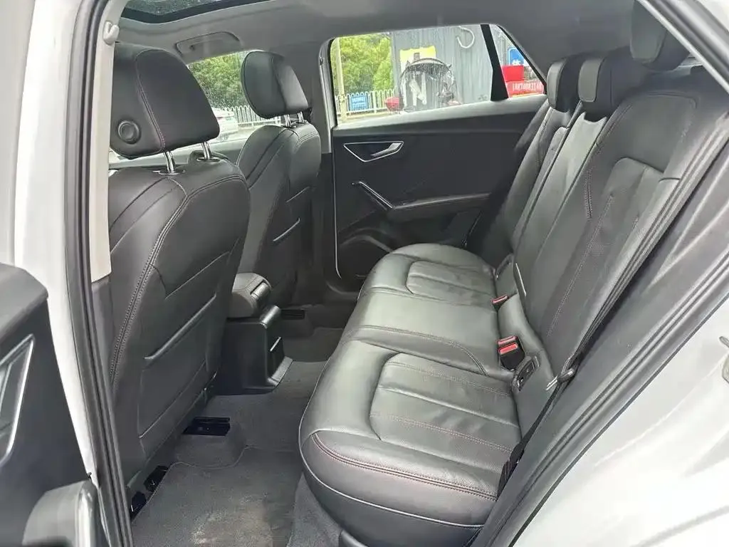 Audi Q2L Q2L 2024 35TFSI Progressive Elegant Edition — عرض الصورة 6