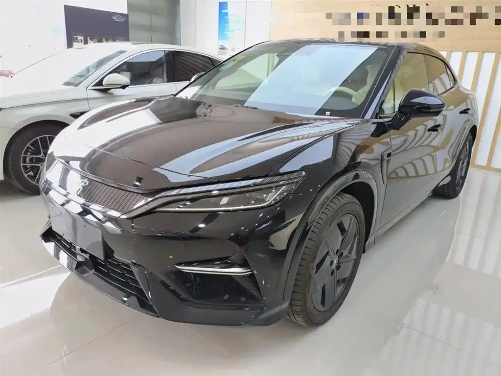 BYD Song L Song L EV 2025 550km Excellence Edition — photo 1