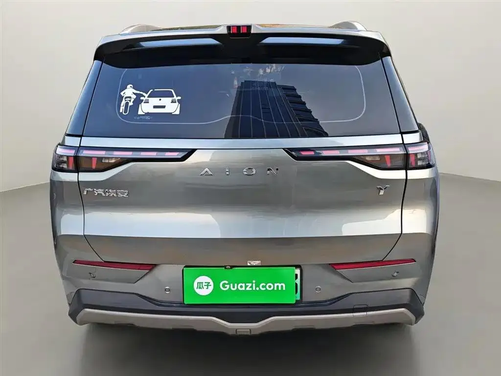 Aion AION Y Y 2022 70 Intelligent Driving Edition Lithium Iron Phosphate — عرض الصورة 6