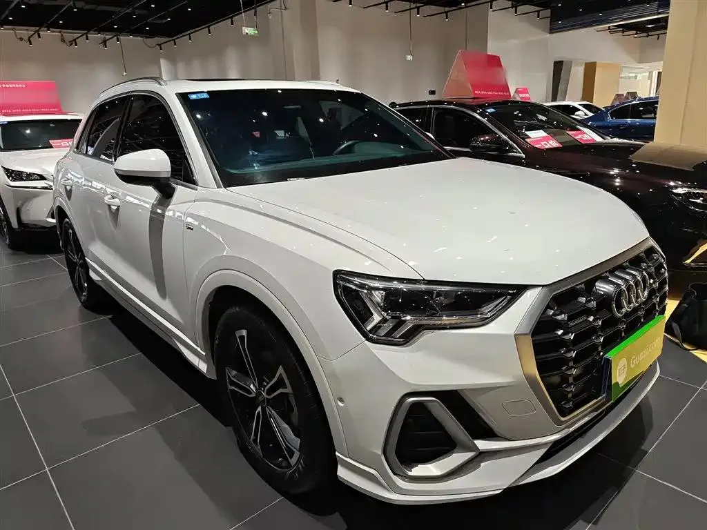 Audi Q3 Q3 2022 45 TFSI quattro Stylish and Dynamic — Voir la photo 4
