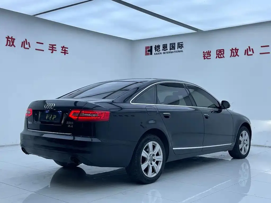 Audi A6L A6L 2011 2.4L Comfort Edition — عرض الصورة 6