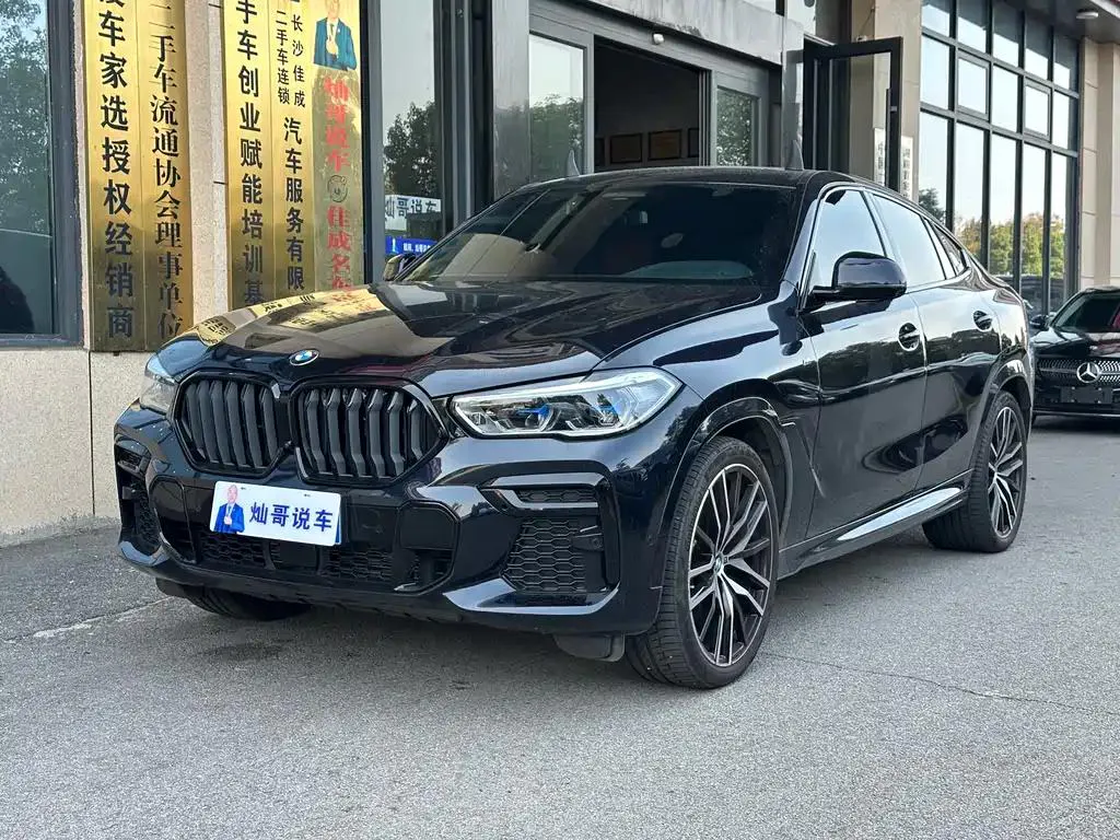 BMW BMW X6 — Black