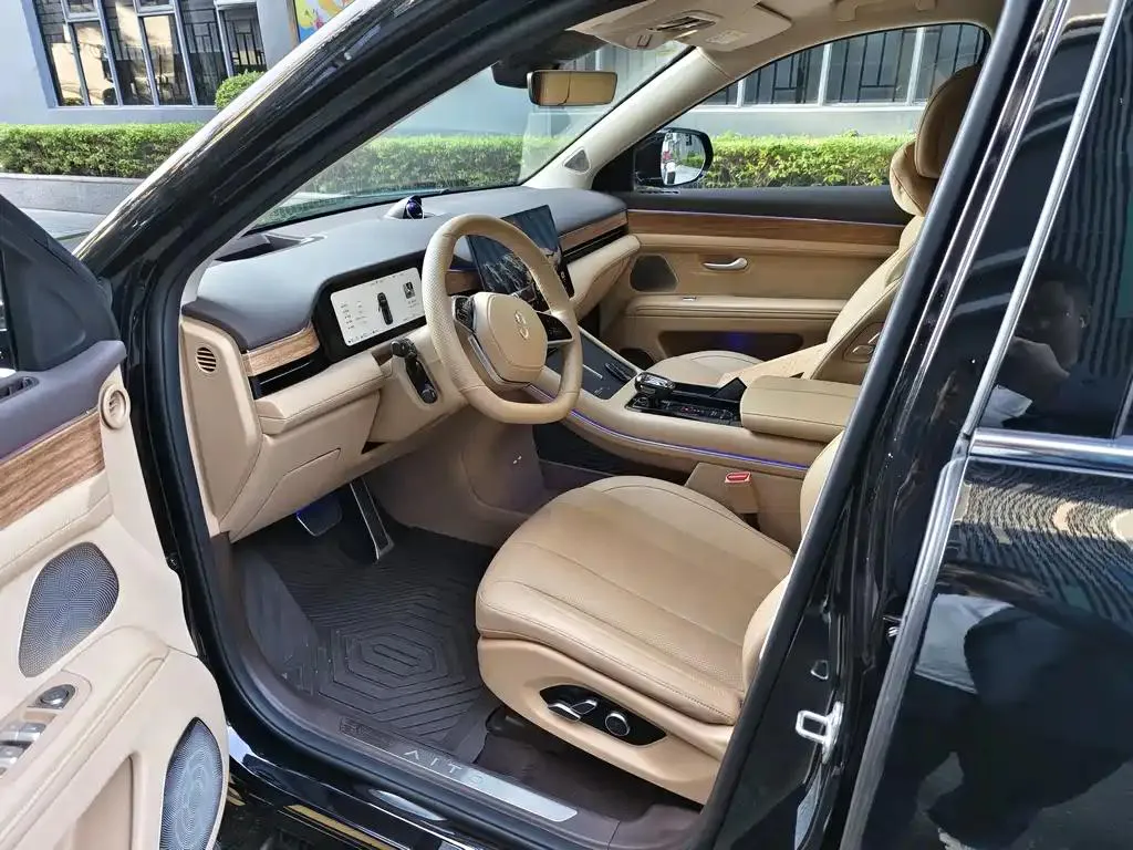 AITO M7 Wenjie M7 2024 1.5T Intelligent Driving Rear-wheel Drive Pro Edition 6 Seaters — عرض الصورة 5