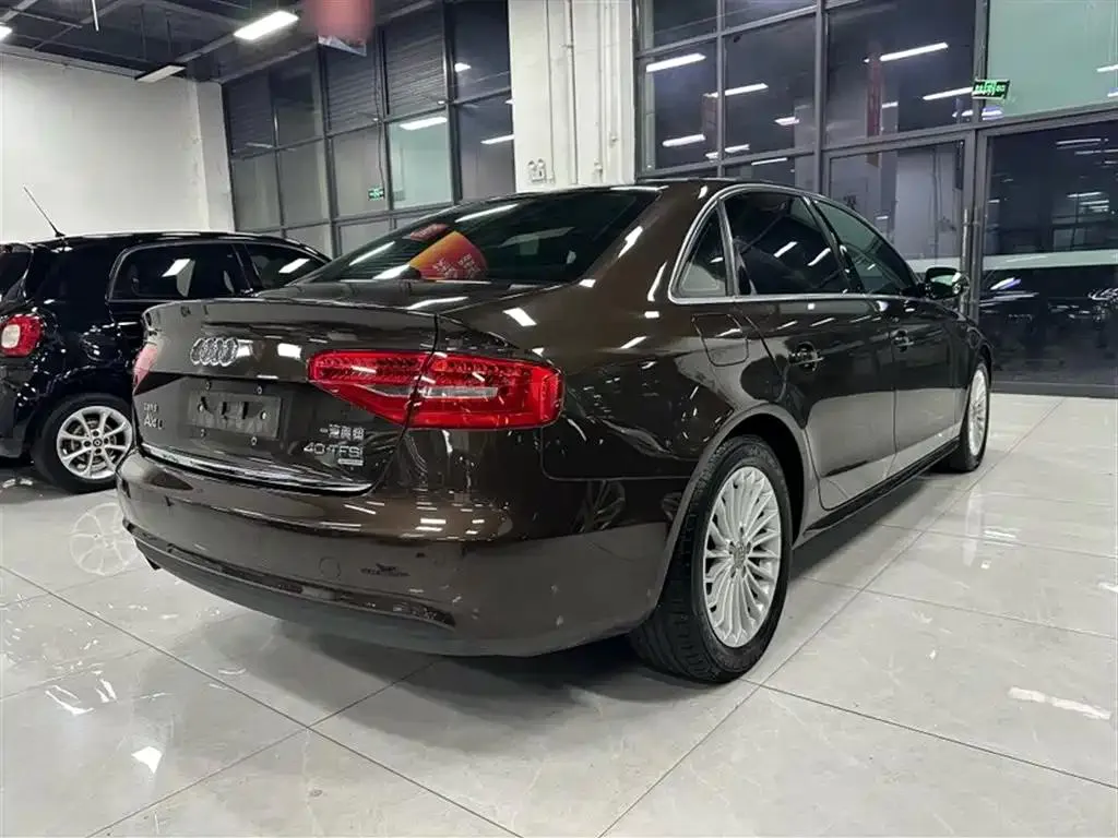 Audi A4L A4L 2013 40 TFSI quattro Personality Sports Edition — Ver foto 6