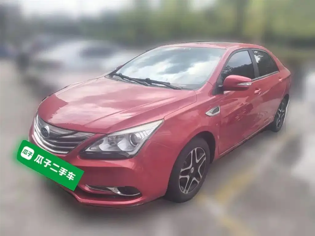 BYD G5 G5 2014 1.5TID Automatic Premium Edition — photo 1