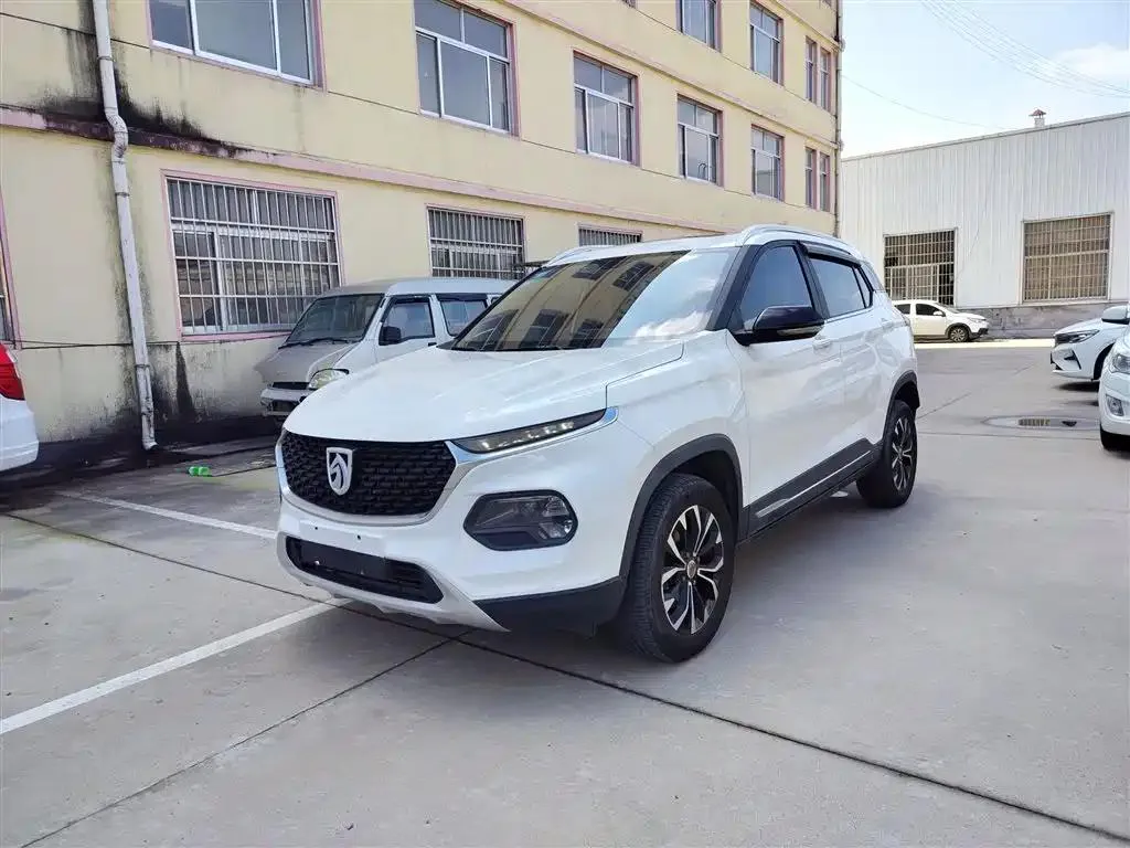 Baojun 510 510 2019 1.5L Manual Premium 77kW National VI — photo 1