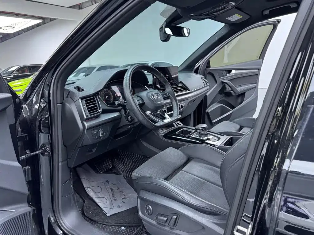 Audi Q5L Q5L 2022 45T Premium Dynamic Edition — عرض الصورة 4