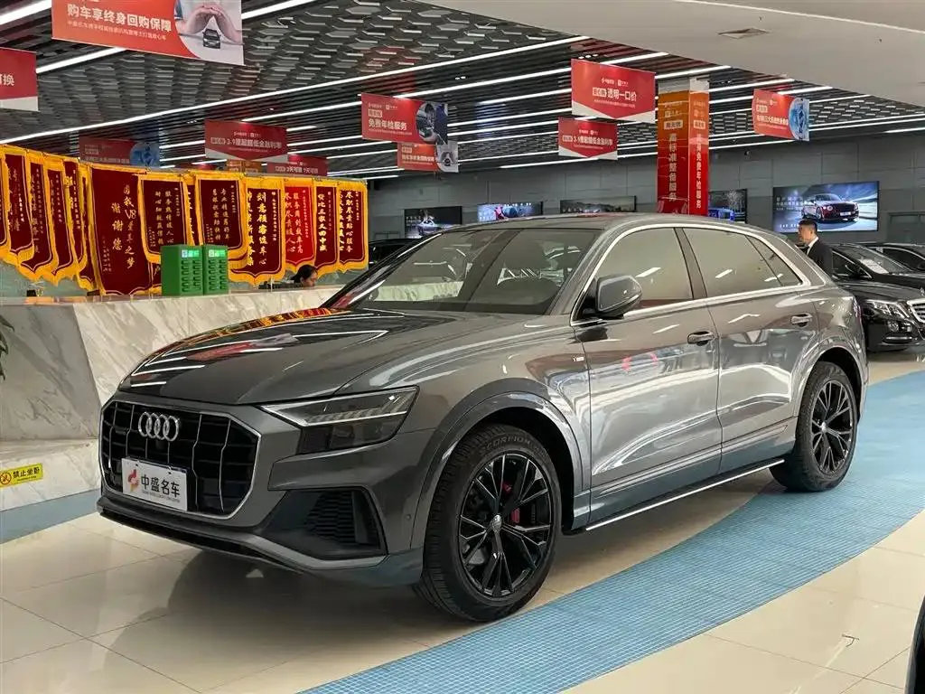 Audi Q8 Q8 2019 55 TFSI Selected Dynamic Edition — photo 1
