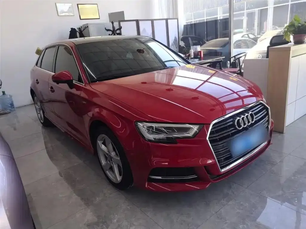 Audi A3 A3 2019 Sportback 35 TFSI Fashion National VI — Смотреть фото 4