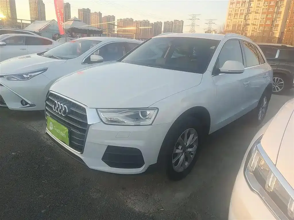 Audi Q3 Q3 2016 30 TFSI Standard — photo 1
