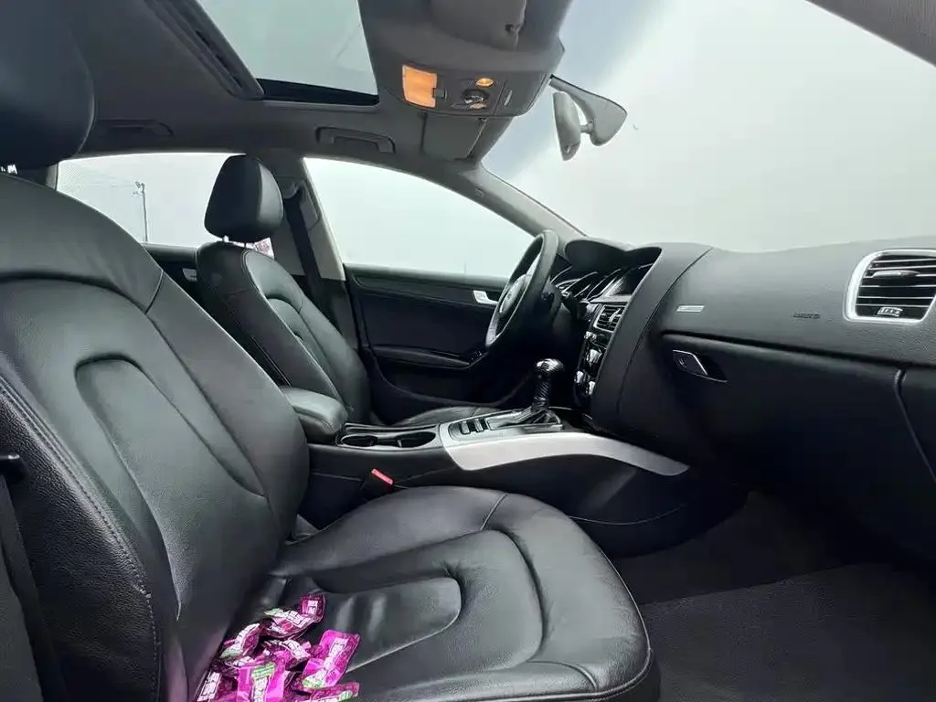 Audi A5 A5 (Imported) 2013 Sportback 40 TFSI — Voir la photo 4