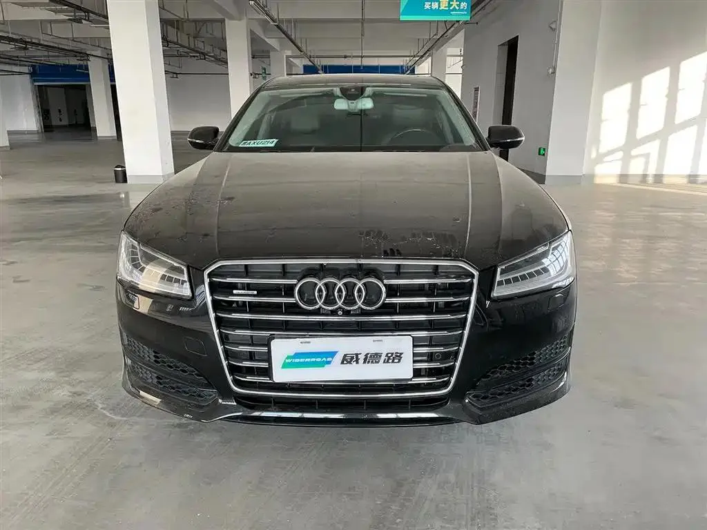 Audi A8 A8 2017 A8L 45 TFSI quattro Leading Elite Edition — Ver foto 2