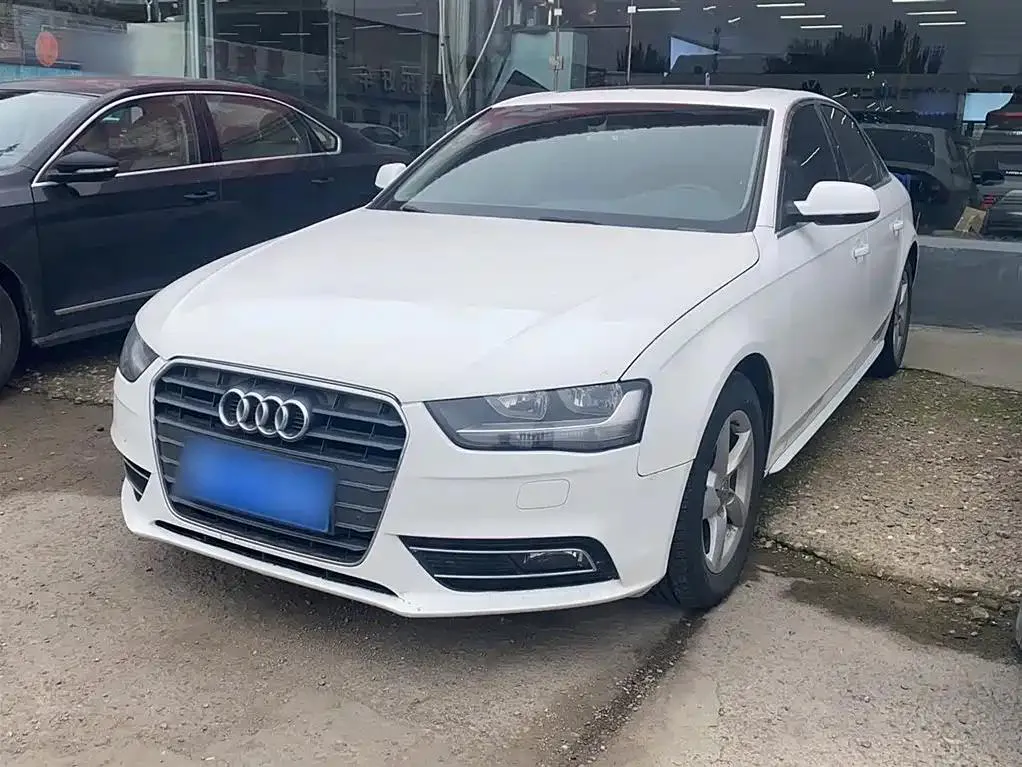 Audi A4L A4L 2013 30 TFSI Automatic Comfort Edition — photo 1