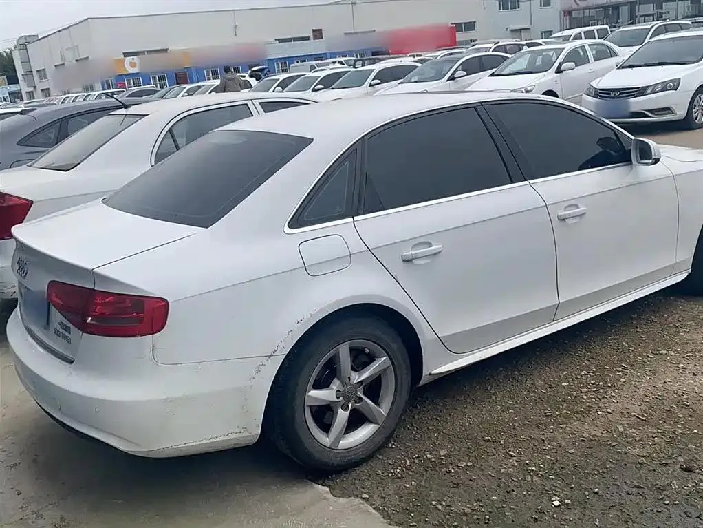 Audi A4L A4L 2013 30 TFSI Automatic Comfort Edition — Voir la photo 5