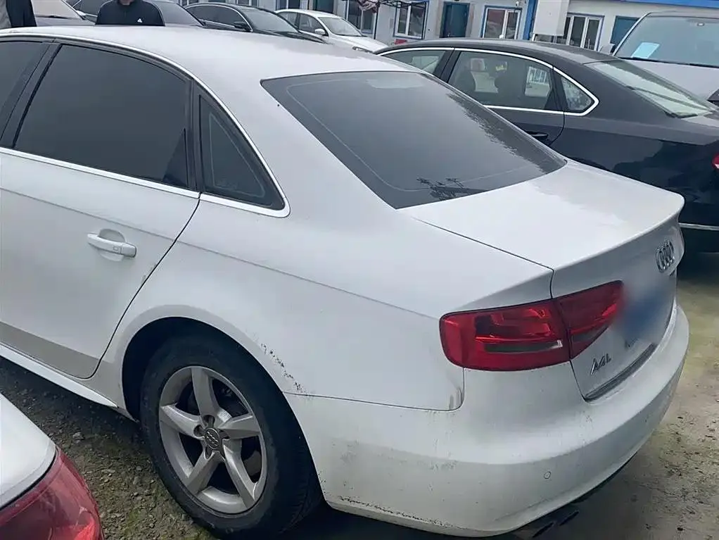 Audi A4L A4L 2013 30 TFSI Automatic Comfort Edition — Voir la photo 6
