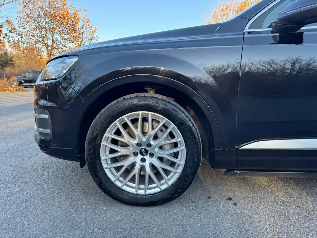 Audi Q7 Q7 2018 45 TFSI S line sports model — View photo 5