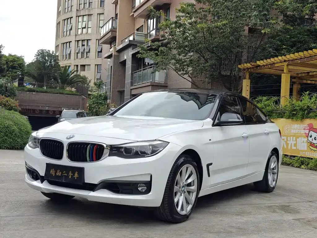 BMW 3 Series 3 Series GT 2019 320i Fashion Edition — photo 1