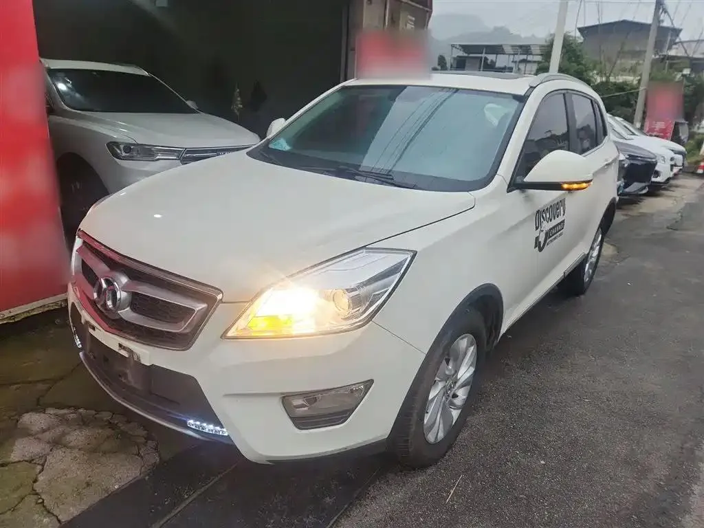 BAIC Motor Beijing Senova X65 2015 2.0T Automatic Comfort Edition — photo 1