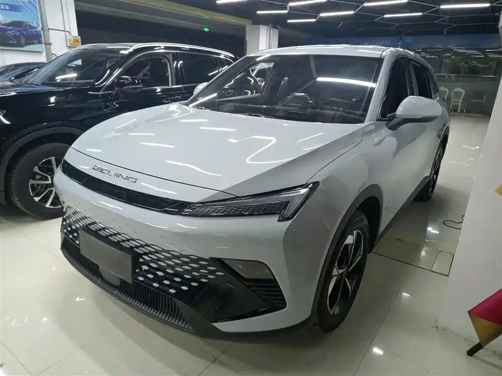 BAIC Motor Beijing Cube 2023 1.5T DCT Youth Edition — photo 1