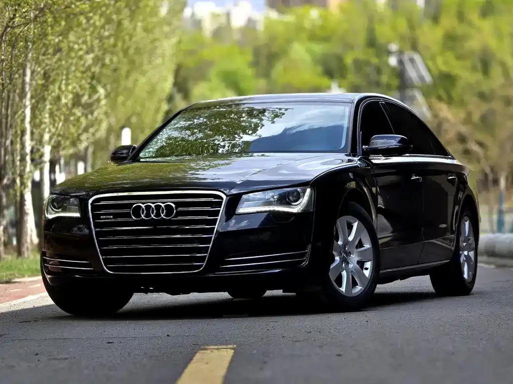Audi A8 A8 2012 A8L 45 TFSI quattro Comfort — photo 1