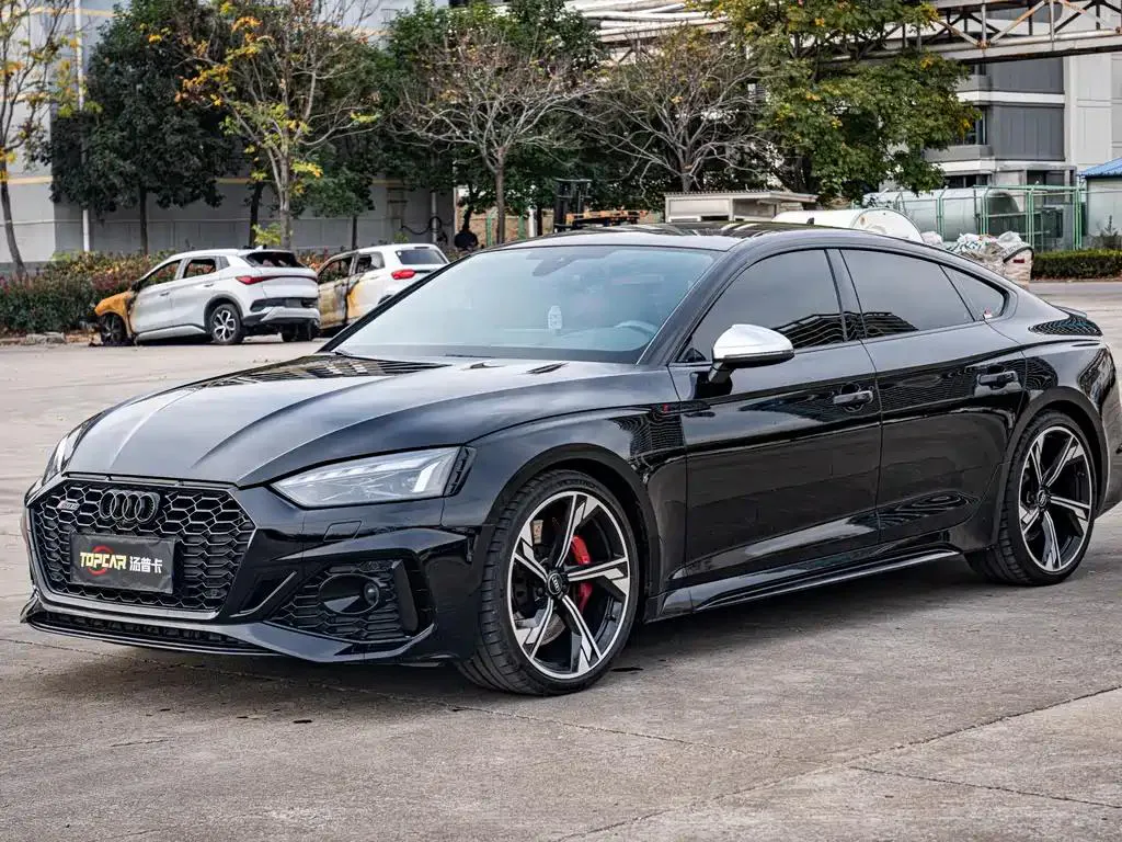 Audi Audi RS 5 — Black