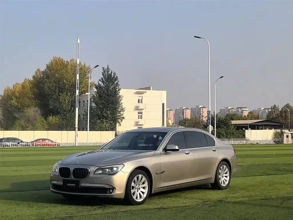 BMW 7 Series 7 Series 2011 740Li Steinway Limited Edition — photo 1
