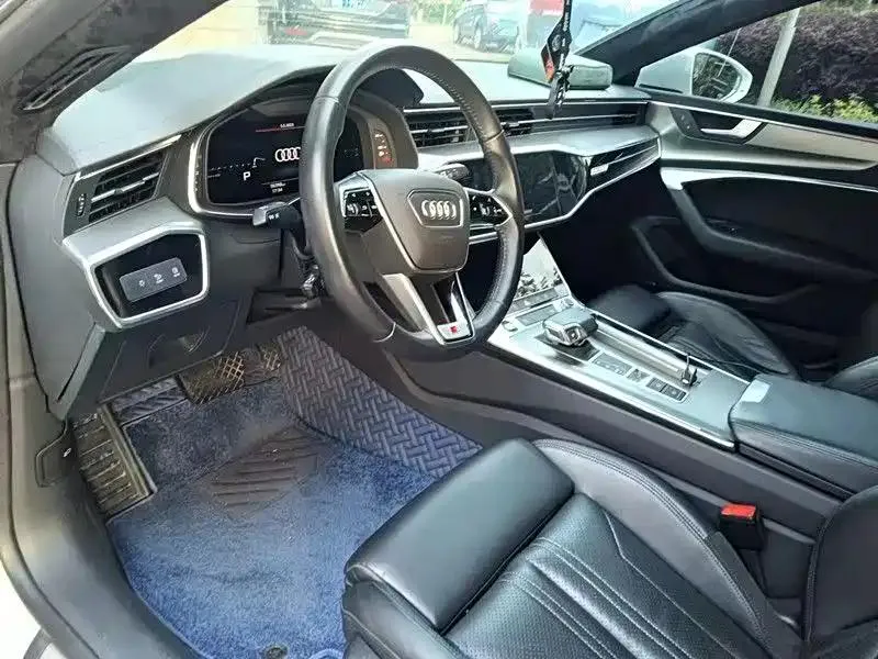 Audi A7 A7 2021 40 TFSI Luxury — Voir la photo 5