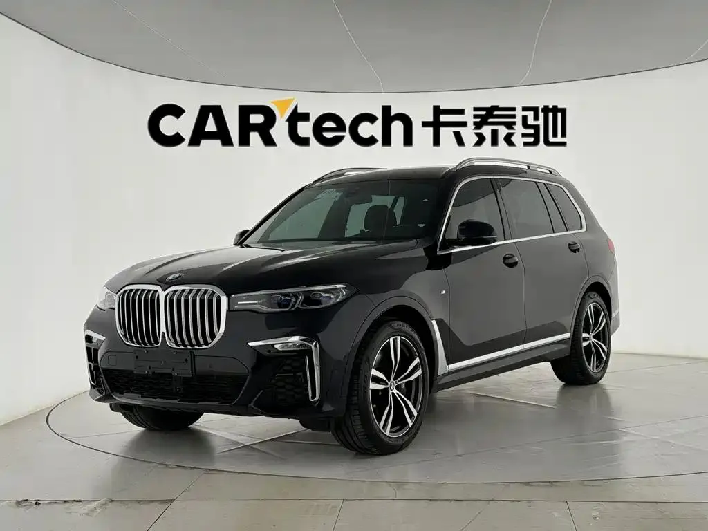 BMW BMW X7 — Negro